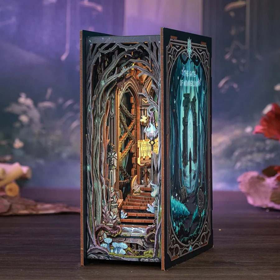 The Gate of Wonderland Book Nook