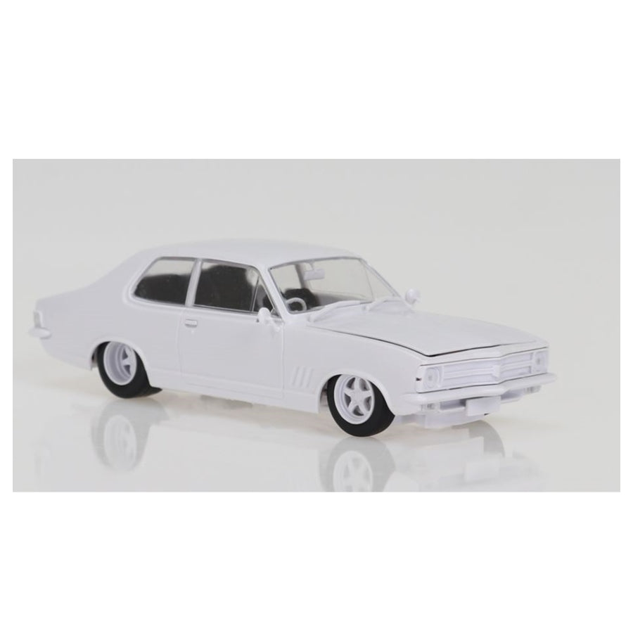 DDA 1:24 Kit LC Torana V8