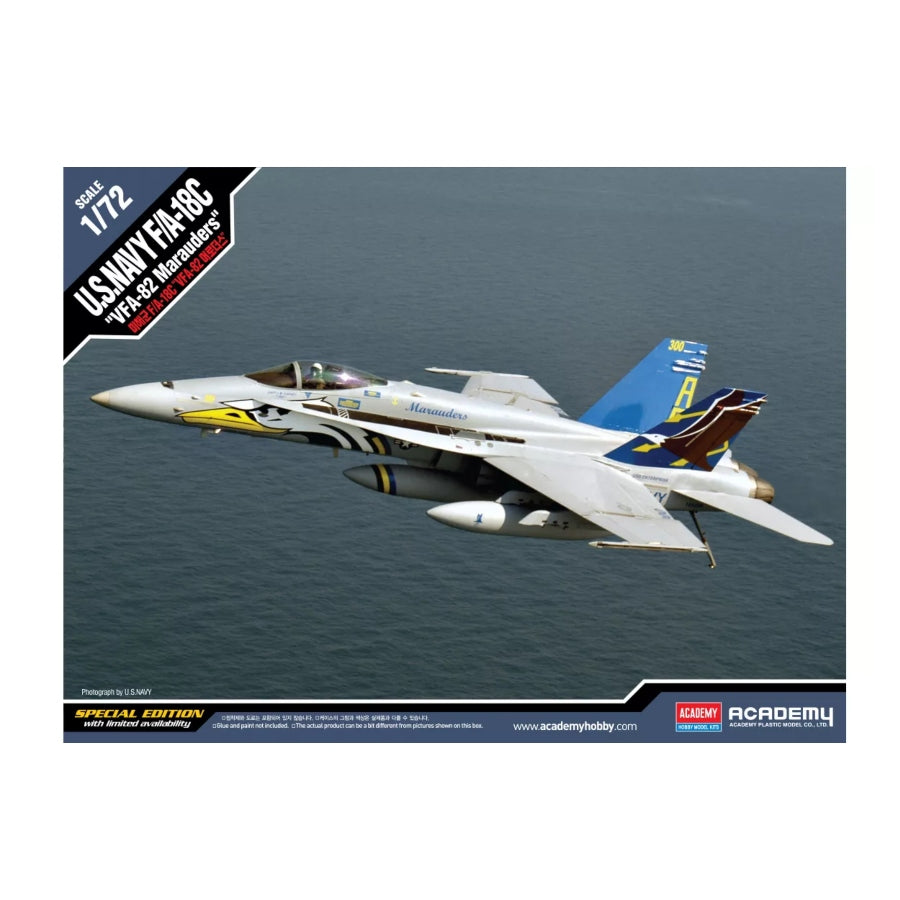 Academy 1/72 F/A-18C U.S Navy VFA-82 "Marauders" Le: Hornet Plastic Model Kit [12534]