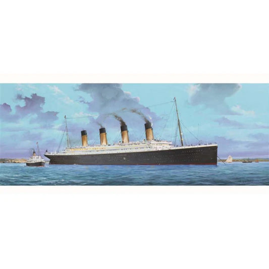 Trumpeter 03719 1/200 Titanic with LED Light Set Plastic Model Kit