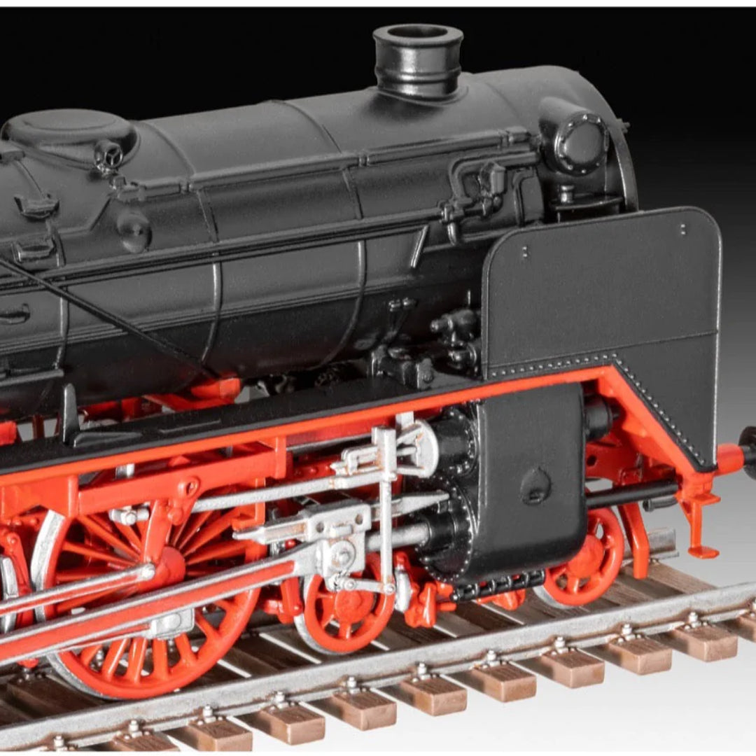 Revell 02171 1/87 Express Locomotive BR 02 and Tender 2 2 T30