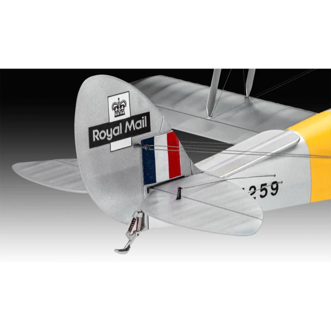 Revell 03827 1/32 D.H. 82A Tiger Moth