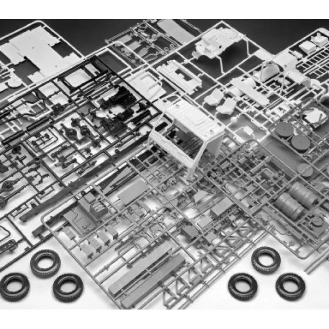 Revell 1/24 Mercedes Benz 1625 TLF 24/50 Scale Model Kit