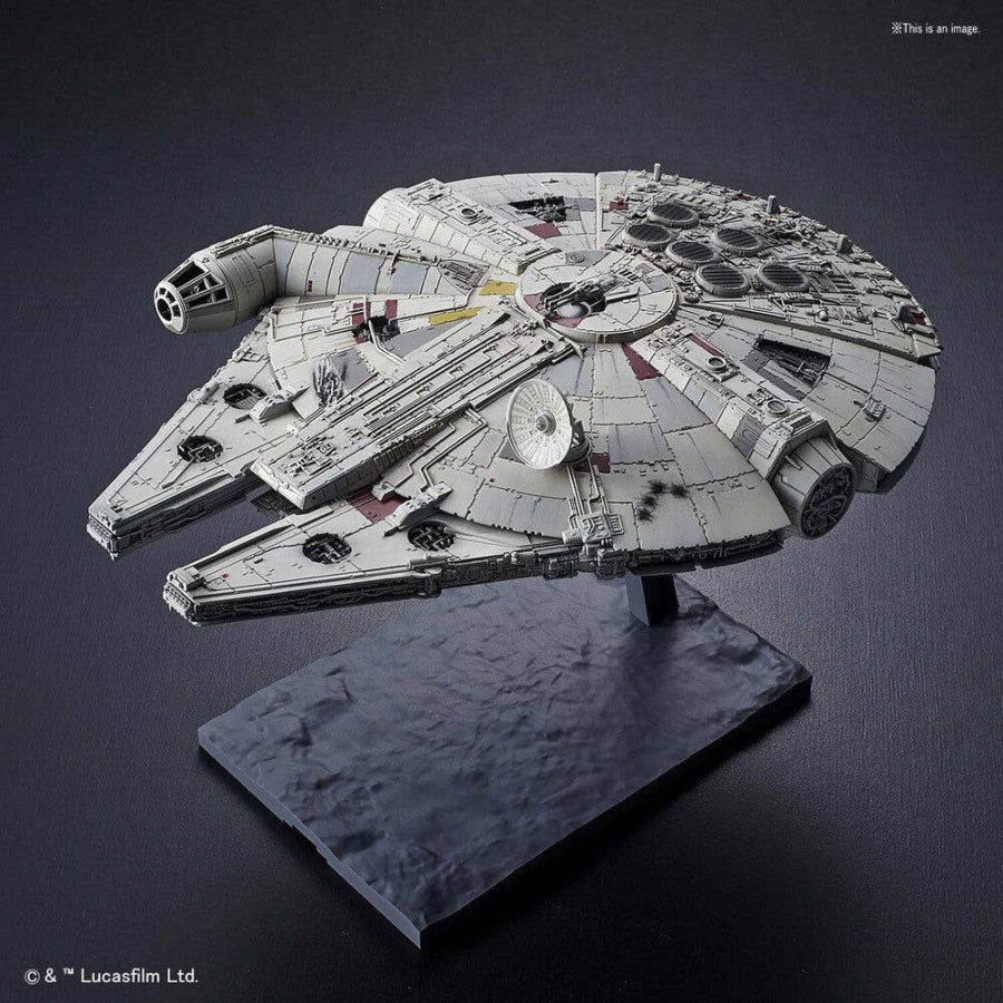 Bandai 1:144 Millennium Falcon